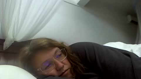 starlagurl online show from March 2025 04:25:01 PM