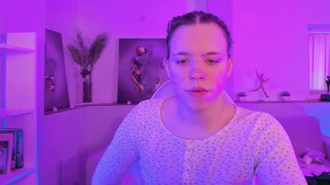 Snapshot of starlight_madison chatting on February 2026 02:10:01 AM Madison online show from February 2026 02:10:01 AM