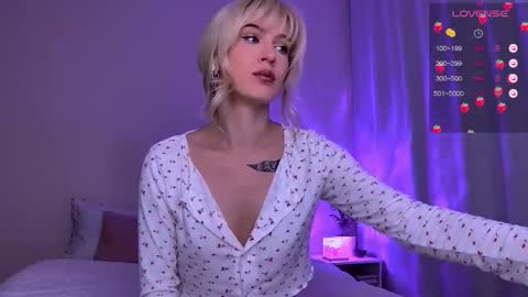 Stacey online show from March 2025 04:38:02 AM