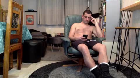 Starpizzle online show from February 2026 07:10:01 PM