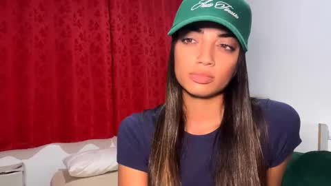 Snapshot of stasiakopiasz chatting on March 2026 05:30:01 PM Mia online show from March 2026 05:30:01 PM