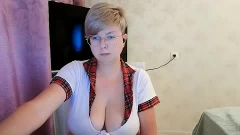 Stasya online show from June 2026 04:05:02 PM