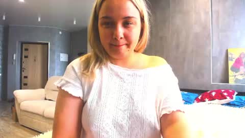 Snapshot of stasya_sunshine chatting on July 2026 04:06:02 AM stasya_sunshine online show from July 2026 04:06:02 AM