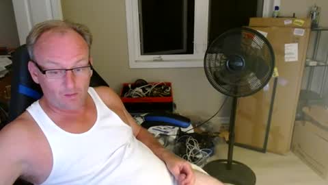 Snapshot of steakman007 chatting on July 2026 02:58:02 AM Steakman online show from July 2026 02:58:02 AM