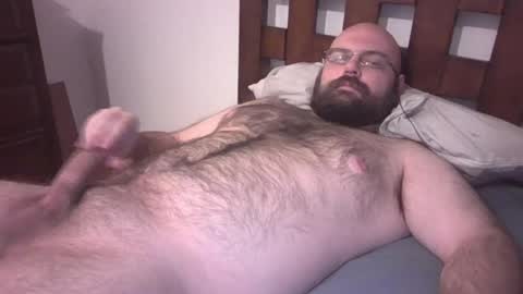 Snapshot of stealthytuna95 chatting on April 2026 04:30:02 AM mike online show from April 2026 04:30:02 AM