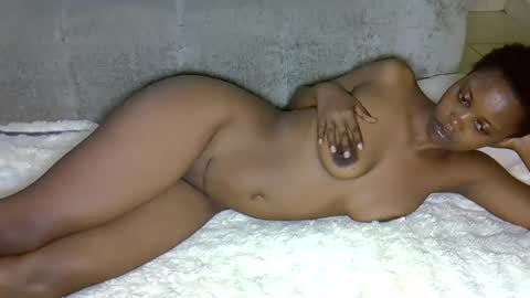 Steamymummy online show from April 2026 04:41:01 AM