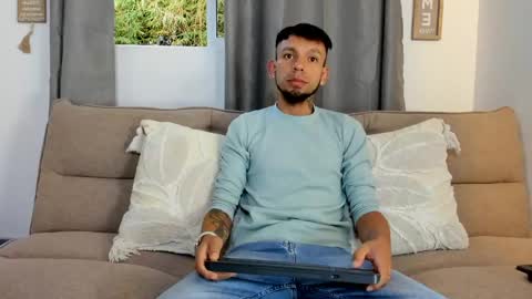 Snapshot of stebansilv_ chatting on May 2026 11:36:01 AM Steban online show from May 2026 11:36:01 AM