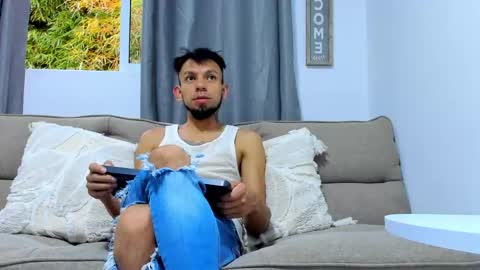 Snapshot of stebansilv_ chatting on May 2026 11:27:01 AM Steban online show from May 2026 11:27:01 AM