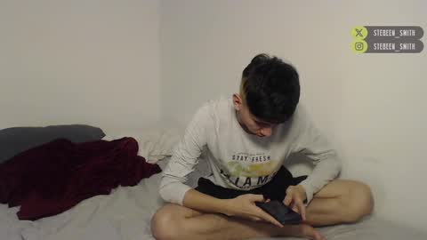 Snapshot of stebeen_smith chatting on December 2024 03:44:02 AM stebeen smith online show from December 2024 03:44:02 AM