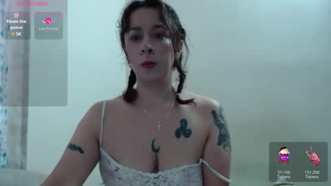 Luna Fox online show from January 2025 10:41:02 PM