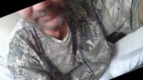 Snapshot of steelringshaft chatting on September 2025 12:39:01 PM Mikee online show from September 2025 12:39:01 PM