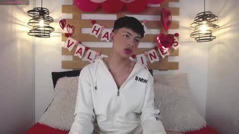 Steev online show from February 2025 04:15:01 AM