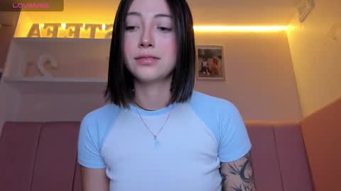 Stefa Gomez  online show from February 2025 11:49:01 AM