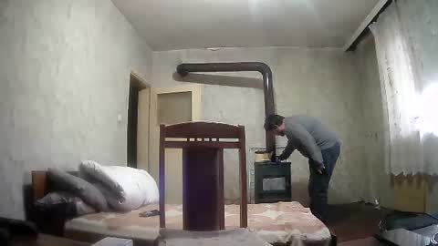 Snapshot of stefan90pt chatting on January 2025 07:25:01 AM Stefan online show from January 2025 07:25:01 AM