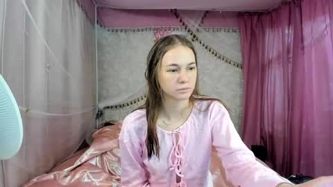 stefan_leila_bambi online show from May 2026 03:40:01 PM
