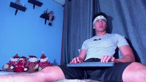 Stefann Salvatore online show from January 2025 05:43:02 AM