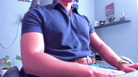 Snapshot of stefann_salvatore chatting on May 2026 05:23:02 PM Stefann Salvatore online show from May 2026 05:23:02 PM