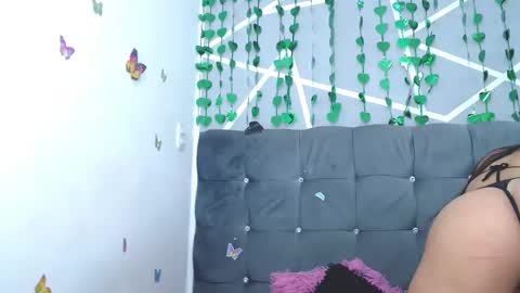 Stefan online show from March 2025 06:19:02 AM