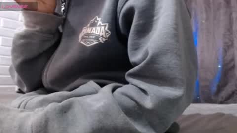 stefany_pablo1 online show from October 2025 01:33:02 PM