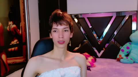 Snapshot of stefany_piink chatting on June 2026 12:10:02 PM stefany piink online show from June 2026 12:10:02 PM
