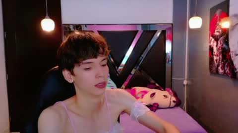 Snapshot of stefany_piink chatting on June 2026 12:49:01 PM stefany piink online show from June 2026 12:49:01 PM