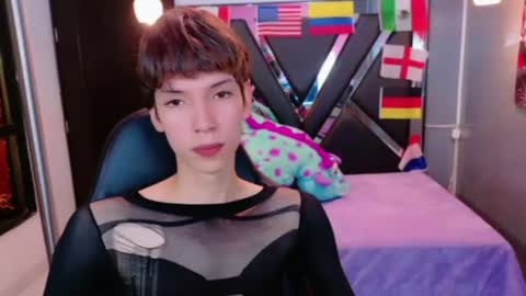 Snapshot of stefany_piink chatting on June 2026 01:12:02 PM stefany piink online show from June 2026 01:12:02 PM