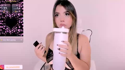 Stefa  online show from November 2025 08:22:02 AM