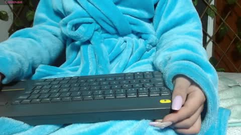 Stefanny lopez online show from December 2024 03:36:01 PM