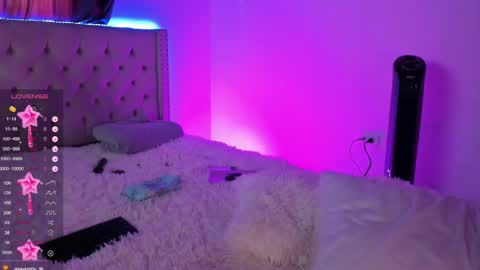 steffany_lopez_ online show from February 2025 06:37:01 PM