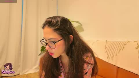 Snapshot of stefyww chatting on April 2026 10:32:01 PM Stefy online show from April 2026 10:32:01 PM