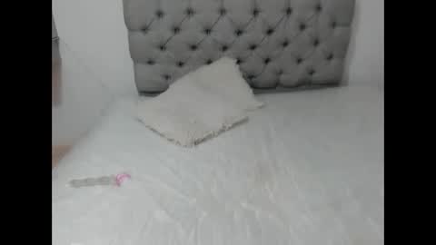 steicy_lan online show from January 2025 08:54:01 PM