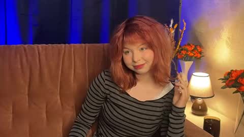 Stella online show from November 2025 03:44:02 PM