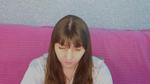Snapshot of steladream chatting on April 2026 09:25:01 AM Stela online show from April 2026 09:25:01 AM