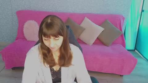 Snapshot of steladream chatting on May 2026 09:49:01 AM Stela online show from May 2026 09:49:01 AM