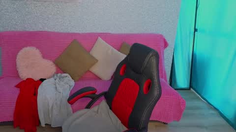 Snapshot of steladream chatting on May 2026 09:35:01 AM Stela online show from May 2026 09:35:01 AM