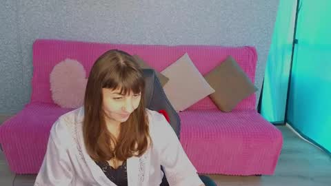 Snapshot of steladream chatting on May 2026 09:28:01 AM Stela online show from May 2026 09:28:01 AM
