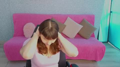 Snapshot of steladream chatting on June 2026 09:44:02 AM Stela online show from June 2026 09:44:02 AM