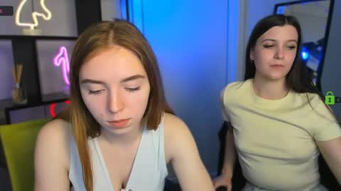 stella_flower online show from March 2026 12:41:01 PM