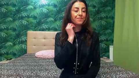 Snapshot of stella_john chatting on January 2025 07:15:01 AM Stella John online show from January 2025 07:15:01 AM