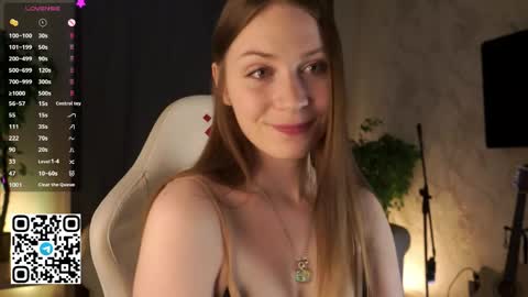 Snapshot of stella_of_steel chatting on May 2026 10:32:01 AM Stella online show from May 2026 10:32:01 AM