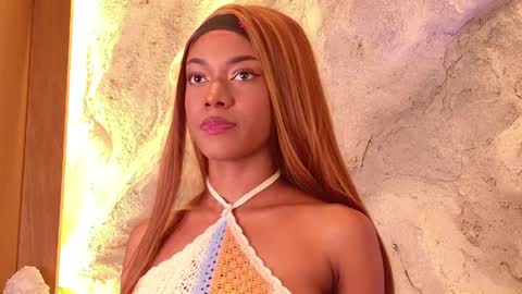 S T E L L A online show from March 2026 10:10:02 PM