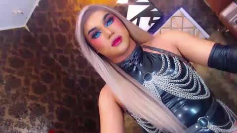 CALL ME STELLA online show from February 2025 01:18:02 PM