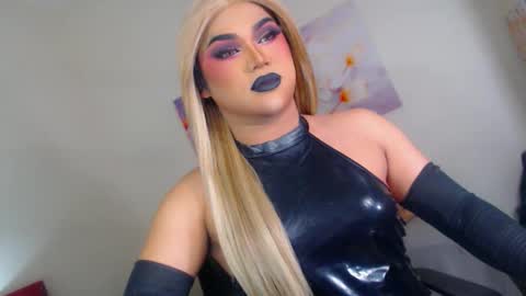 CALL ME STELLA online show from September 2025 10:37:01 AM