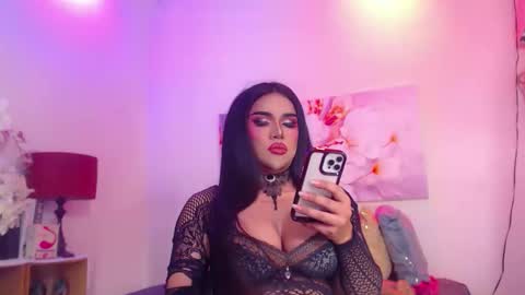 CALL ME STELLA online show from May 2026 06:43:02 AM