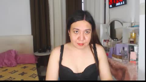 Stella online show from June 2026 12:57:02 AM