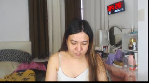 Stella online show from June 2026 12:52:02 AM