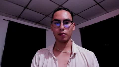 Antonio Stark online show from April 2026 09:13:01 PM