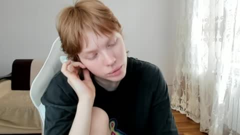 S T E L L A online show from May 2026 11:18:01 AM