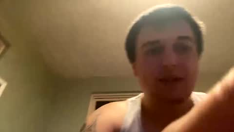 Snapshot of stepbro18 chatting on December 2024 12:09:01 AM Honestly Im a slut I have a high sex drive and I love talking to people off this platform online show from December 2024 12:09:01 AM