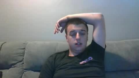 Snapshot of stepbro18 chatting on May 2026 06:36:02 PM Honestly Im a slut I have a high sex drive and I love talking to people off this platform online show from May 2026 06:36:02 PM